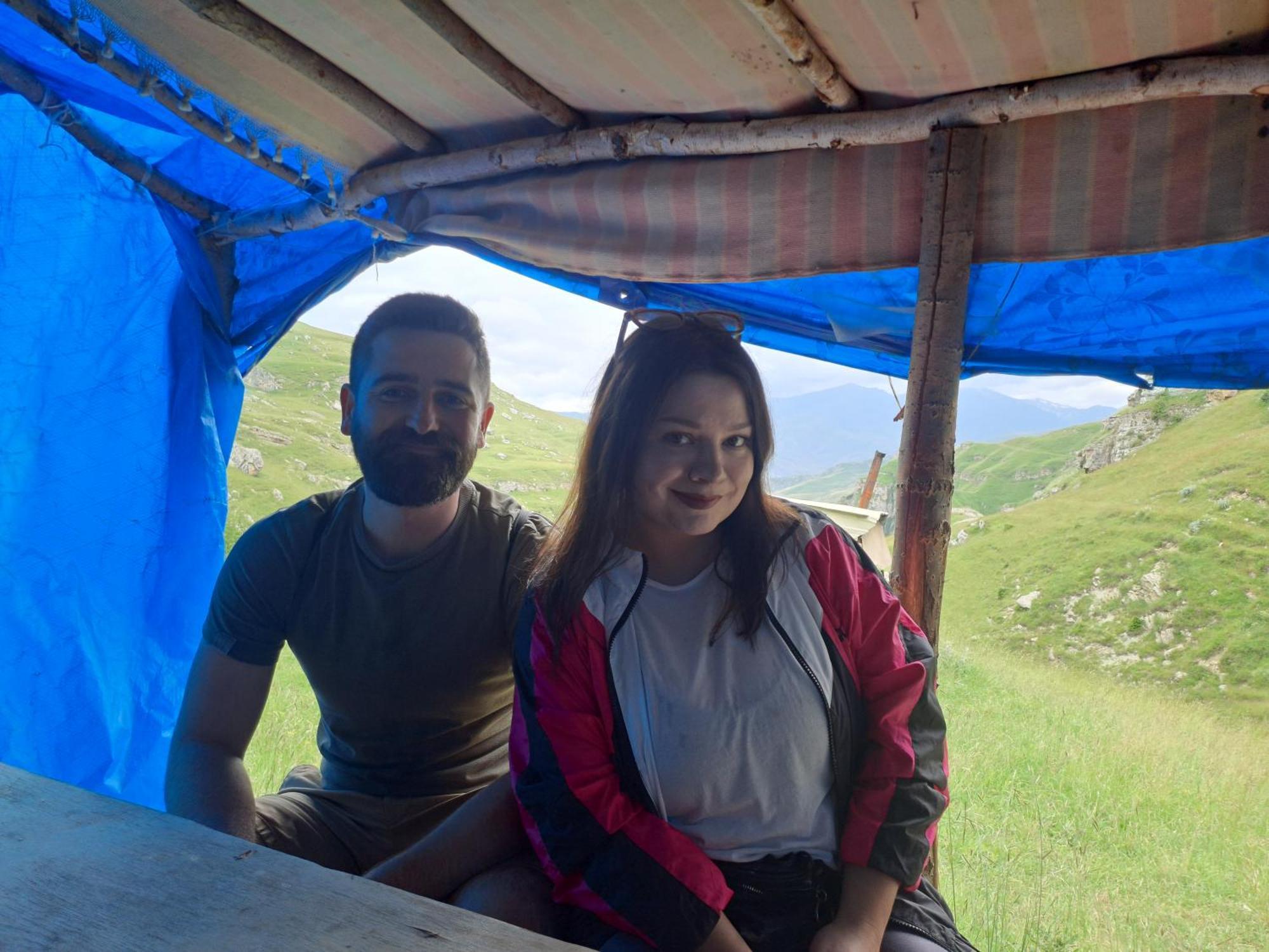 Xinaliq Khinalig Izzet'S Riverside Home Stay Exteriör bild