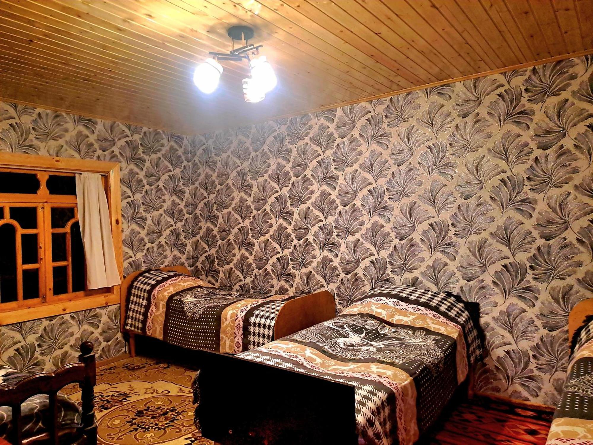Xinaliq Khinalig Izzet'S Riverside Home Stay Exteriör bild