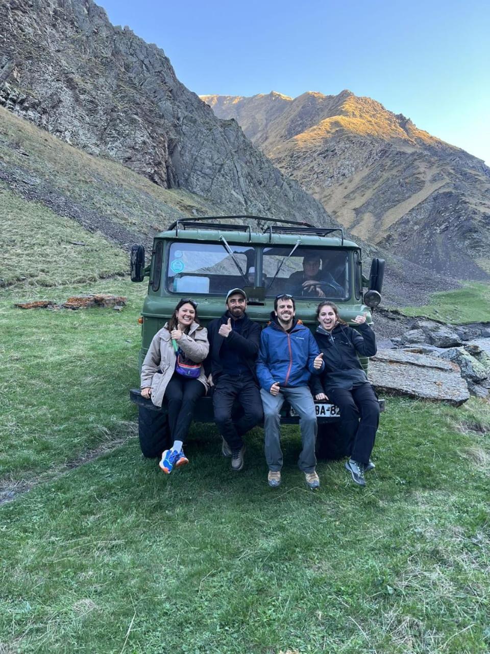 Xinaliq Khinalig Izzet'S Riverside Home Stay Exteriör bild